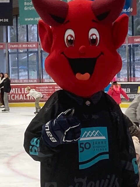 50 Jahre Eissportanlage am Donaubad